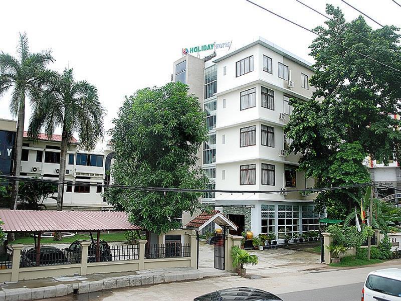 Holiday Hotel Yangon Extérieur photo